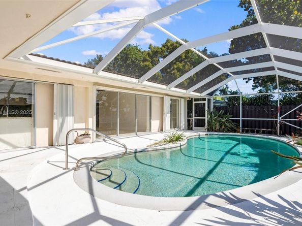 1430 NE 57th Ct, Fort Lauderdale FL 33334