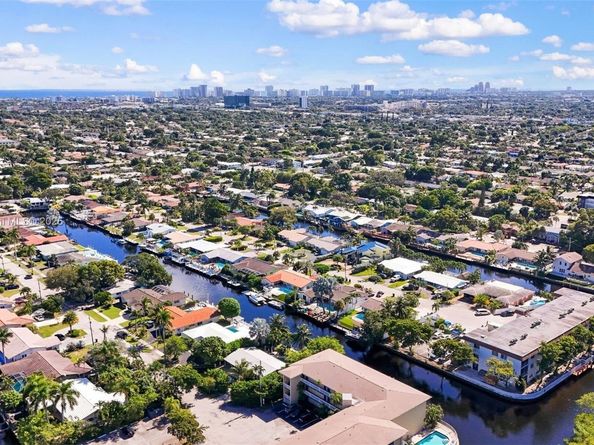 1430 NE 57th Ct, Fort Lauderdale FL 33334