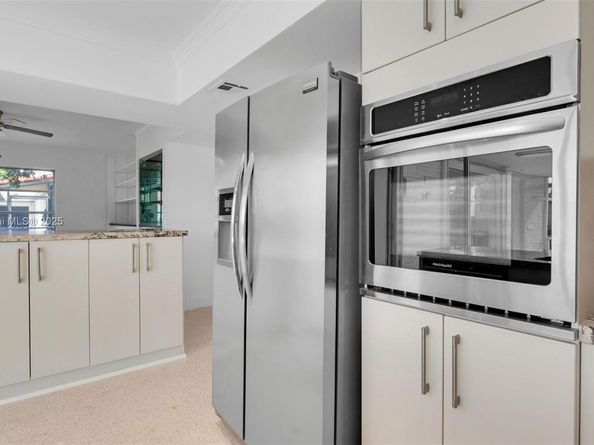 1430 NE 57th Ct, Fort Lauderdale FL 33334