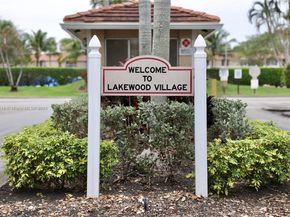 10127 Twin Lakes Dr 24J, Coral Springs FL 33071