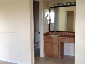 10127 Twin Lakes Dr 24J, Coral Springs FL 33071