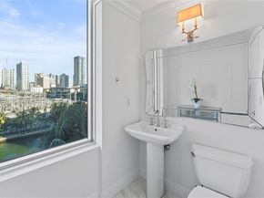 185 SW 7th St 603, Miami FL 33130