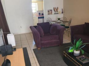 821 Collins Ave 402, Miami Beach FL 33139