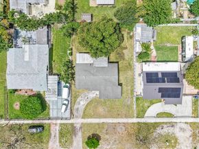 18530 NW 42nd Ave, Miami Gardens FL 33055