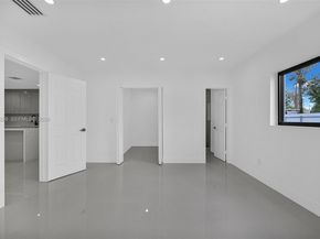18530 NW 42nd Ave, Miami Gardens FL 33055