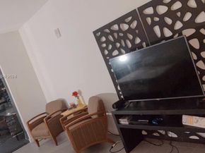 1600 NE 1st Ave 1103, Miami FL 33132