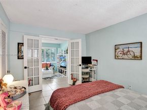 3212 NE 8th Ct 16, Pompano Beach FL 33062