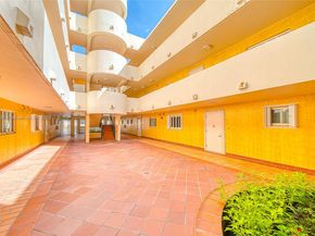 8888 Collins Ave 201, Surfside FL 33154