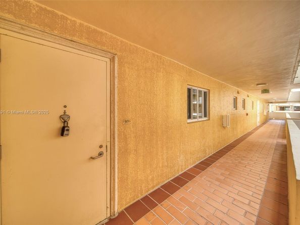 8888 Collins Ave 201, Surfside FL 33154