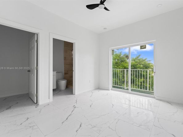 2145 NW Fourth st, Pompano Beach FL 33069