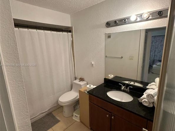 15640 SW 106th Ln 903, Miami FL 33196