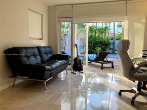 900 Diplomat Pkwy, Hollywood FL 33019