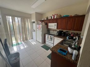 1596 SW 2 St, Homestead FL 33030