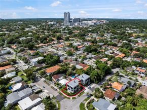 3300 SW 27th Ter 3300, Miami FL 33133