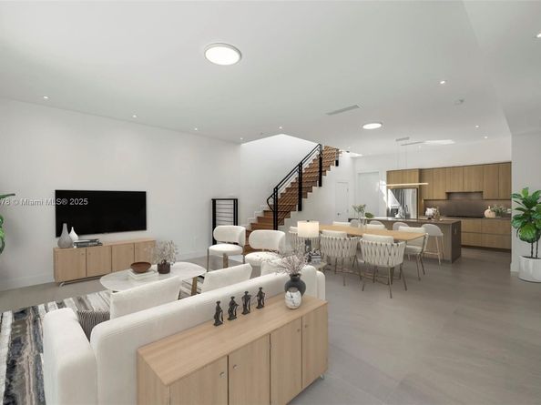 3300 SW 27th Ter 3300, Miami FL 33133