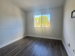 3390 NE 10th St 201, Homestead FL 33033