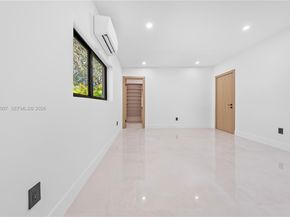 12335 Griffing Blvd, North Miami FL 33161