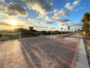 5600 Collins Ave 15B, Miami Beach FL 33140