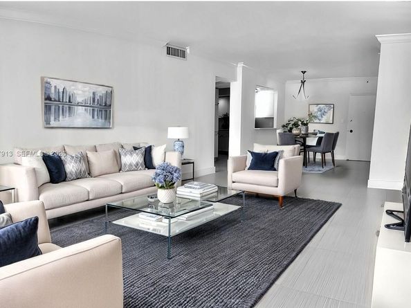 5600 Collins Ave 15B, Miami Beach FL 33140