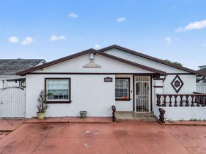 19537 NW 50th Ct, Miami Gardens FL 33055