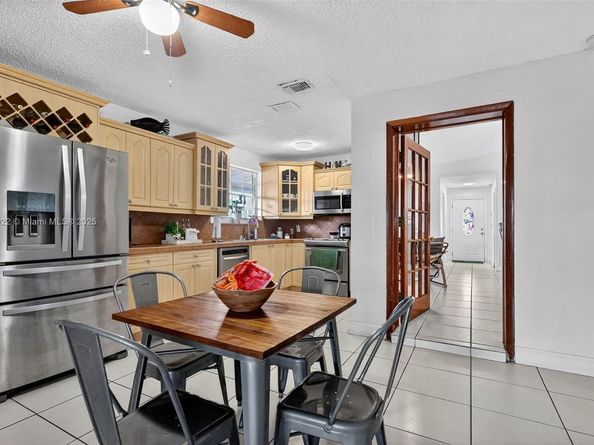 19537 NW 50th Ct, Miami Gardens FL 33055