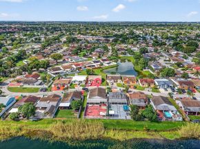 19537 NW 50th Ct, Miami Gardens FL 33055