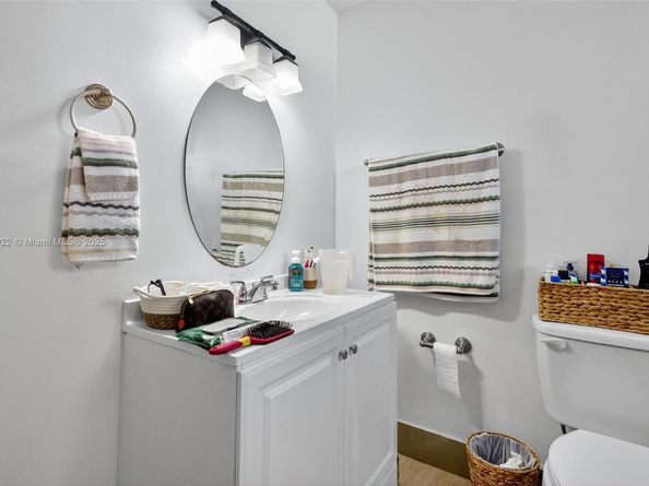 19537 NW 50th Ct, Miami Gardens FL 33055