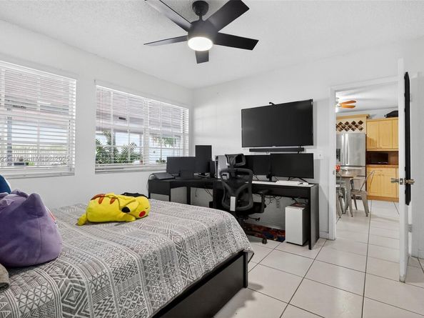 19537 NW 50th Ct, Miami Gardens FL 33055