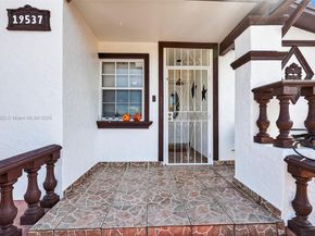 19537 NW 50th Ct, Miami Gardens FL 33055