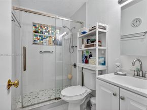 19537 NW 50th Ct, Miami Gardens FL 33055