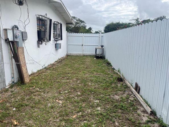 2900 Davie Blvd, Fort Lauderdale FL 33312