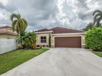 675 Maplewood Ct