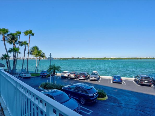10350 W Bay Harbor Dr 4T, Bay Harbor Islands FL 33154