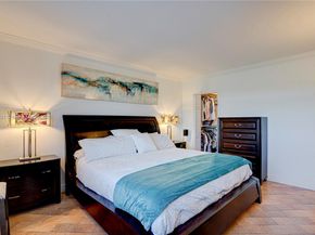 10350 W Bay Harbor Dr 4T, Bay Harbor Islands FL 33154
