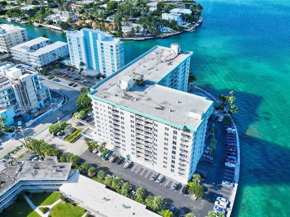 10350 W Bay Harbor Dr 4T, Bay Harbor Islands FL 33154