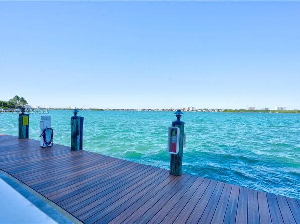 10350 W Bay Harbor Dr 4T, Bay Harbor Islands FL 33154