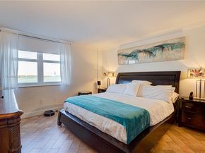 10350 W Bay Harbor Dr 4T, Bay Harbor Islands FL 33154