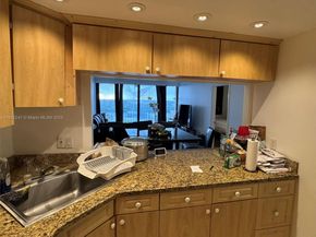 1470 NE 123rd St A1206, North Miami FL 33161