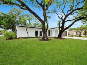 679 SW 17th Ct, Boca Raton FL 33486