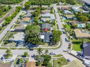 679 SW 17th Ct, Boca Raton FL 33486