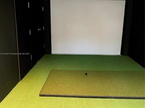 851 NE 1st Ave 2702, Miami FL 33132