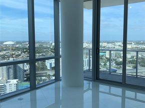 851 NE 1st Ave 2702, Miami FL 33132