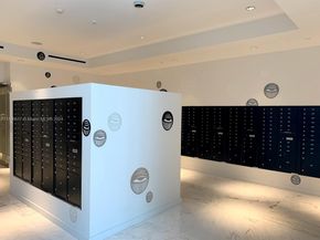 851 NE 1st Ave 2702, Miami FL 33132