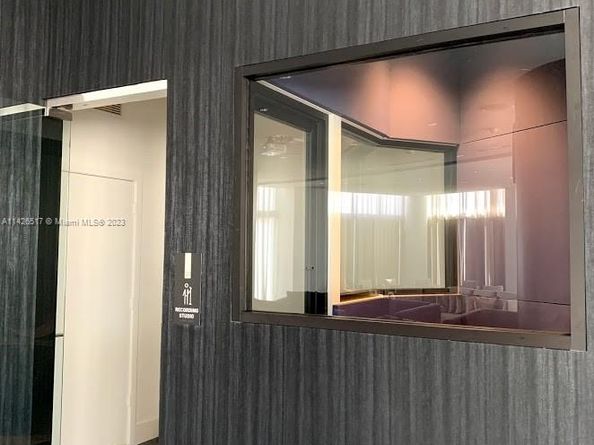 851 NE 1st Ave 2702, Miami FL 33132