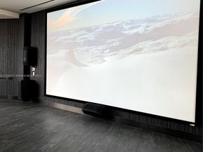 851 NE 1st Ave 2702, Miami FL 33132