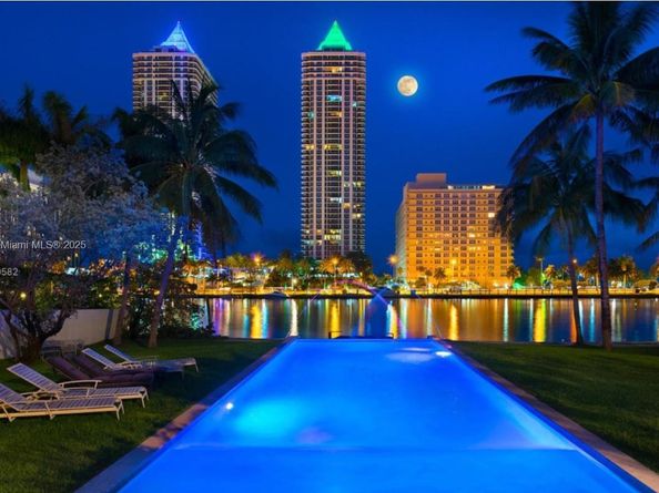 4779 Collins Ave PH4301, Miami Beach FL 33140