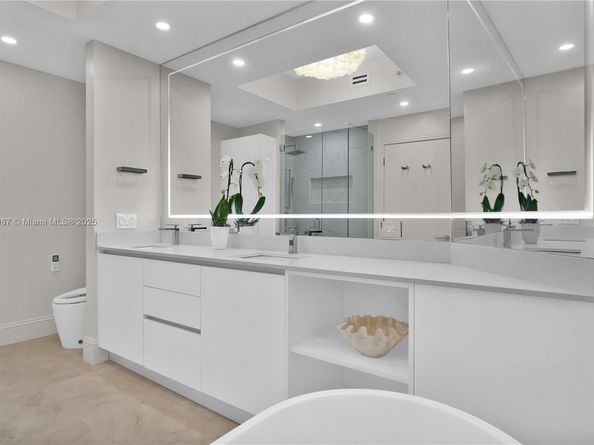 4779 Collins Ave PH4301, Miami Beach FL 33140