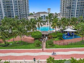 4779 Collins Ave PH4301, Miami Beach FL 33140