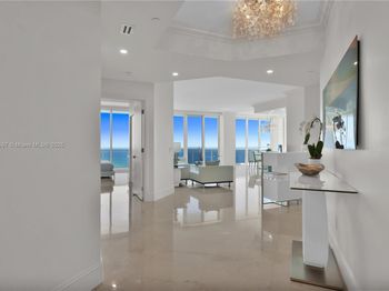 4779 Collins Ave