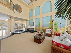 1047 S Southlake Dr, Hollywood FL 33019